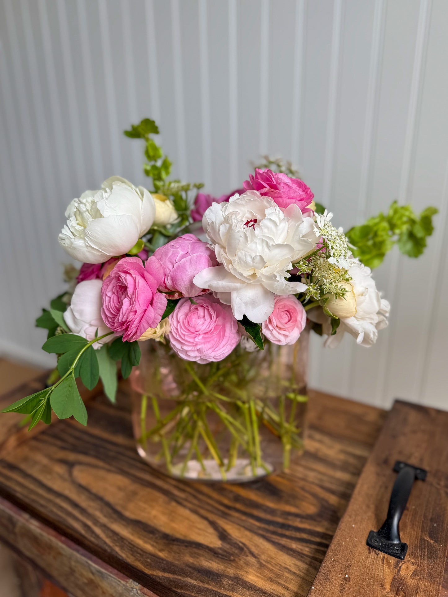The Studio Vase: Premium Seasonal Arrangement