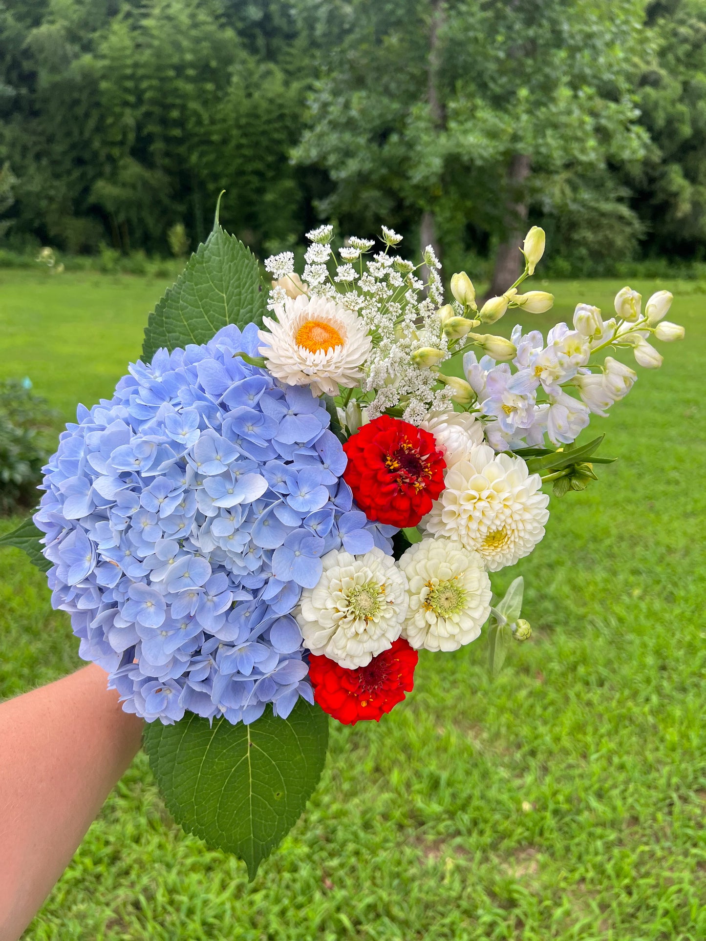 (PRE-ORDER)  4th of July Firecracker Bouquet